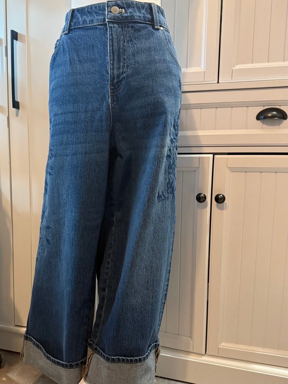 Talbots embroidered straight ankle cuffed jeans Botanica wash 16P NWT
